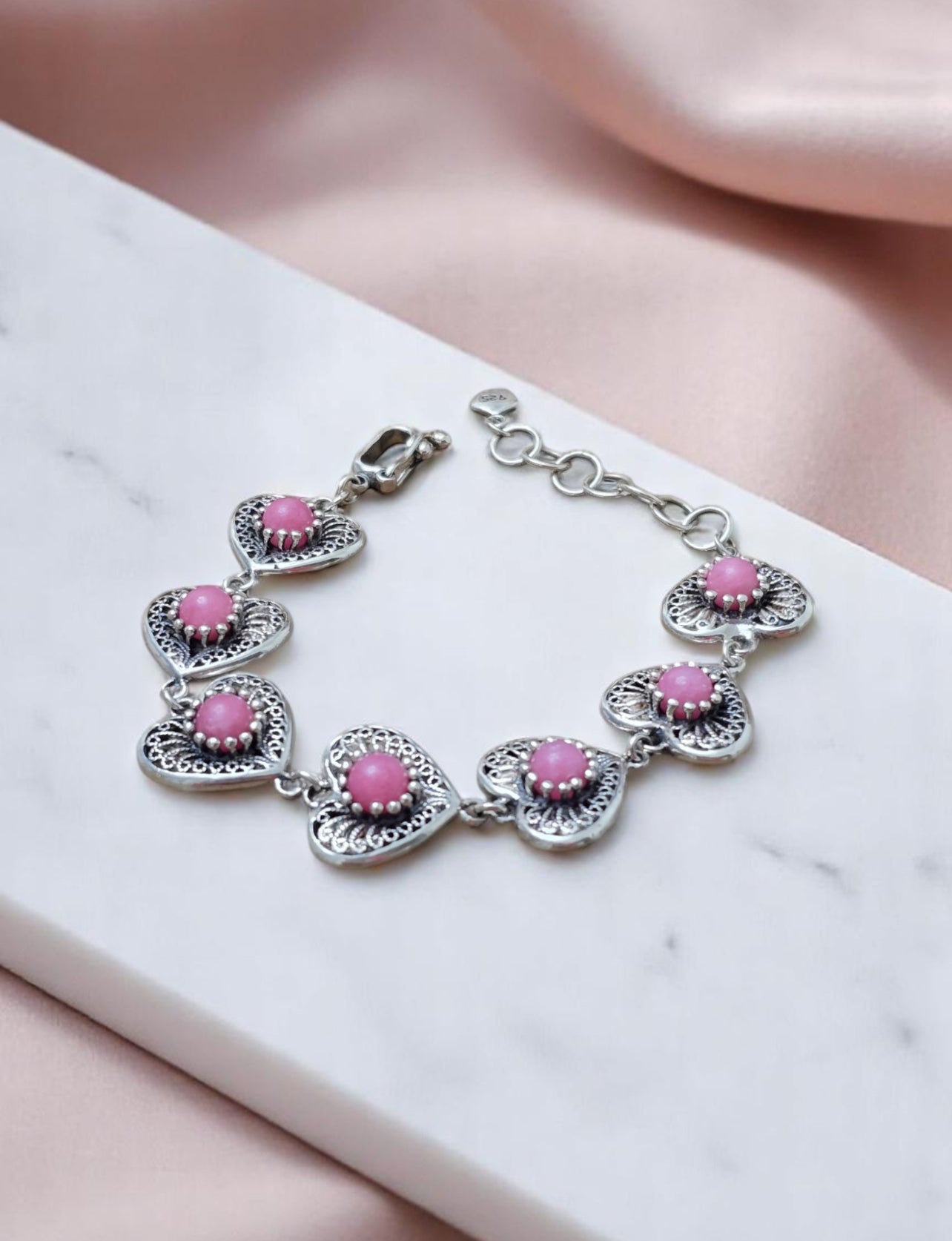Brave great pink bracelet