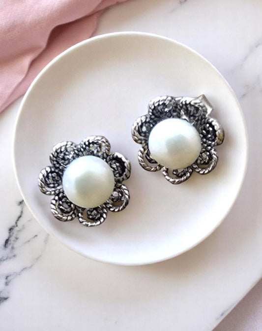 Cosmo Earrings