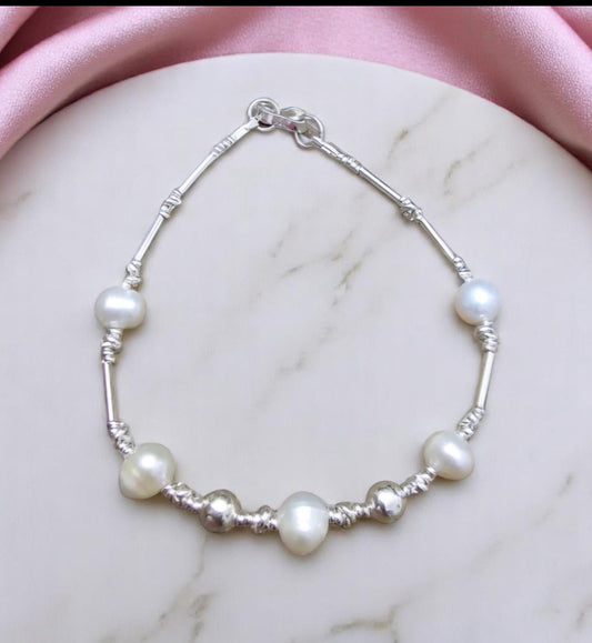 Teffy pearls bracelet