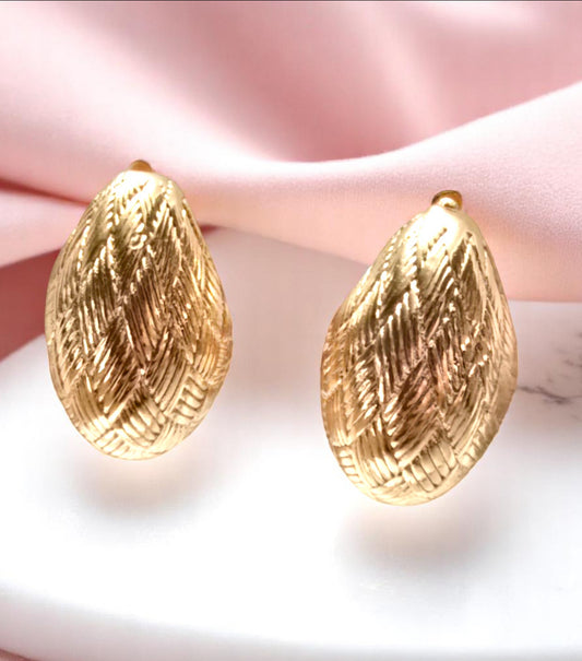 Shells drops earrings